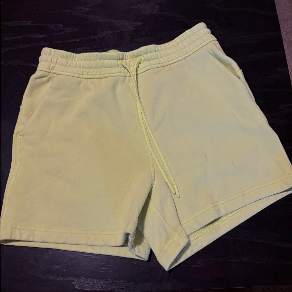 Lululemon